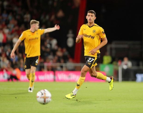 今晚20点15，海港vs柔佛，三大王牌或缺席，输球出局（今晚20：15，海港对阵柔佛，三大核心恐缺席，若输即遭淘汰）