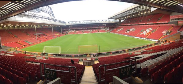 干哪去了？欧冠黄潜vs哥本哈根赛前播放欧联杯主题曲（搞错了？欧冠黄潜vs哥本哈根赛前误播欧联杯主题曲）