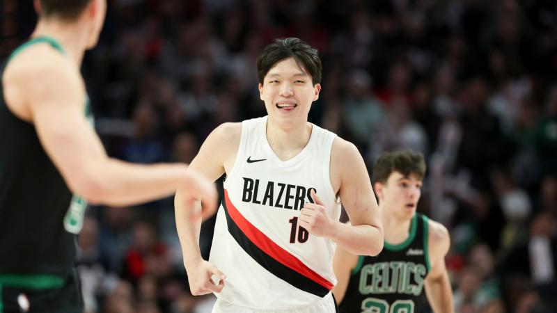 掘金成NBA历史第三支单赛季有三名不同球员得到50+的球队（掘金成NBA史上第三队：单季三名不同球员砍下50+）
