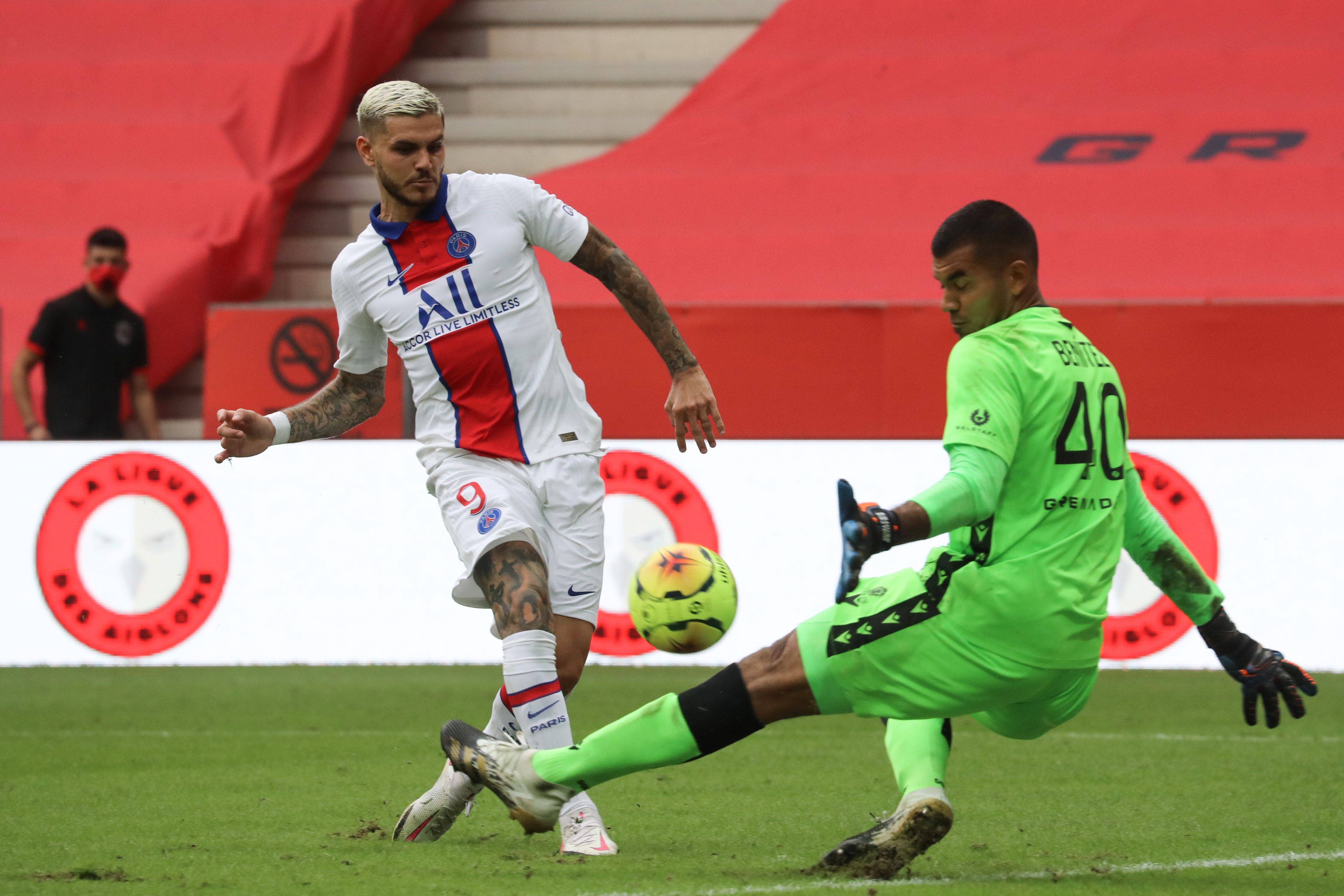 罗杰斯成为继B费后，第二位2025年送出10次英超助攻的球员（B费之后，罗杰斯成2025年第二位英超助攻上双的球员）