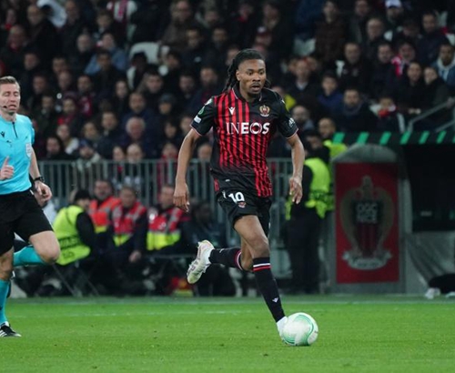 百事集团与梅赛德斯-AMG马石油F1车队达成全球合作（百事集团携手梅赛德斯-AMG马石油F1车队启动全球合作伙伴关系）