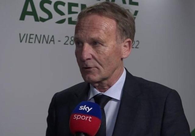 德媒：维尔茨可能在下周二重返勒沃库森主场向球迷告别（德媒：维尔茨或将于下周二回到勒沃库森主场与球迷道别）