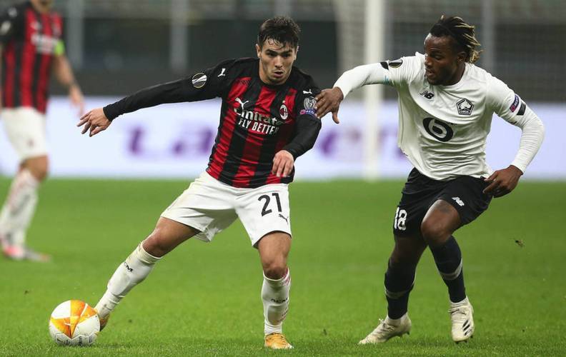 周定洋：续约与否还没有尘埃落地，有结果了会告诉大家（周定洋：续约仍未定案，有结果将第一时间告知大家）