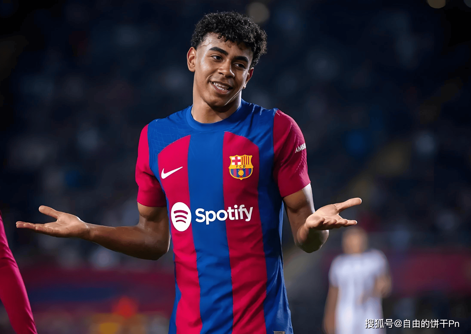 这队值得更高的排名（这支队伍理应名列更前）