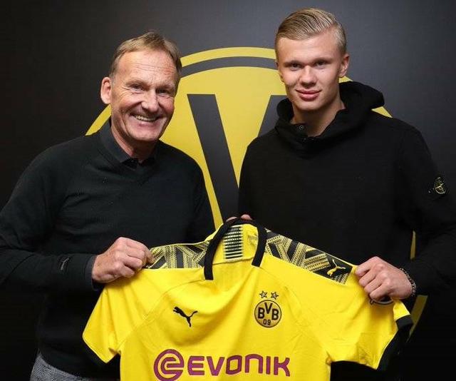 意甲半场：霍伊伦破门，那不勒斯1-0尤文（意甲上半场：霍伊伦破门，那不勒斯暂以1-0领先尤文）