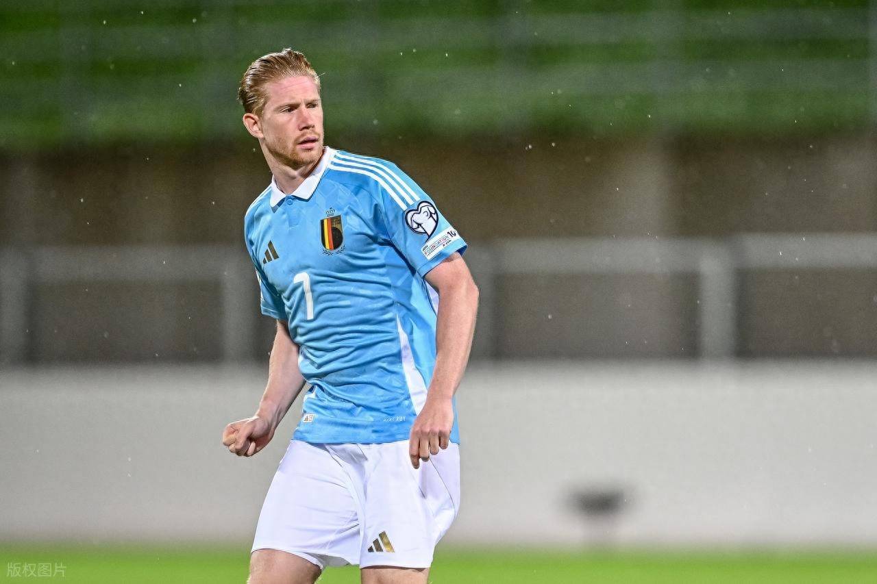 官方：多特门将迈尔续约至2027年（多特官宣：门将迈尔与球队续约至2027年）