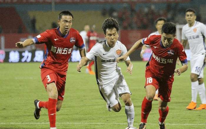 状态火热！布伦森单节狂砍16分，尼克斯带4分优势进入末节